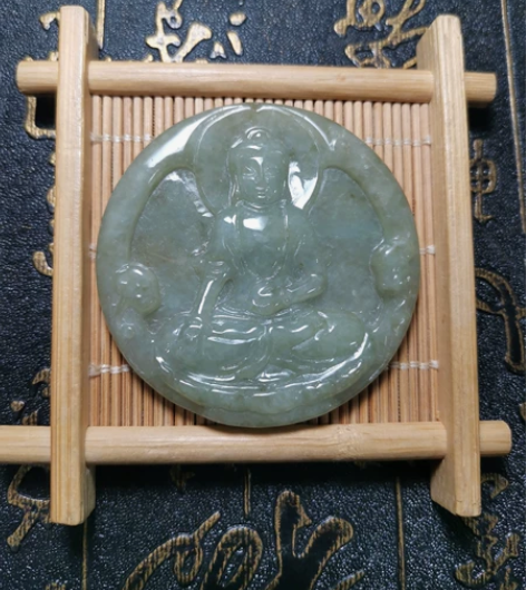 观音翡翠玉雕 天然翡翠A货，雕刻观音菩萨，...