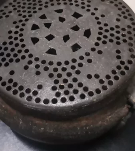 明清一只白铜香薰炉，保老保真看好下单不退货...