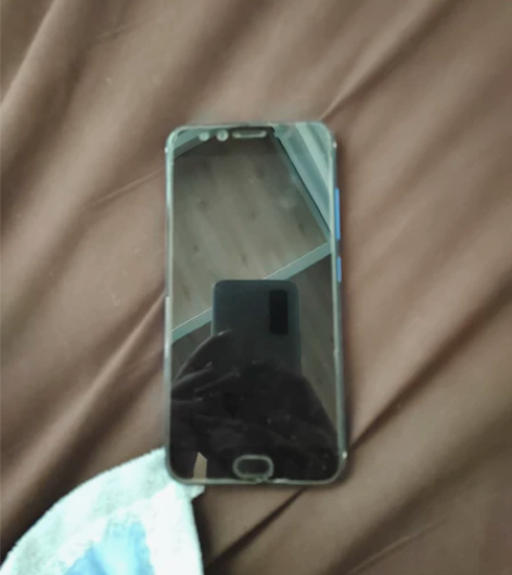 自己当初买的vivo x 9现在不需要了，...