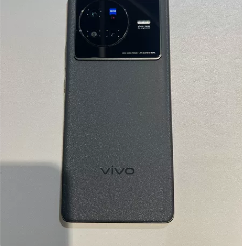 VIVO X80  12+256版本。8月...