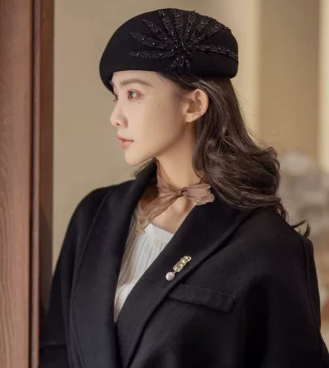 全新凤尾礼帽,剪吊牌,介意勿拍,二手货品售...