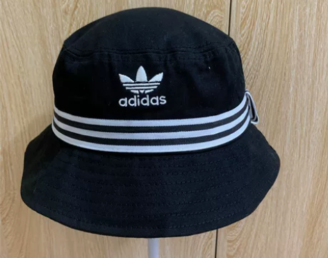 阿迪渔夫帽三叶草渔夫帽 黑色白色全新 白菜...