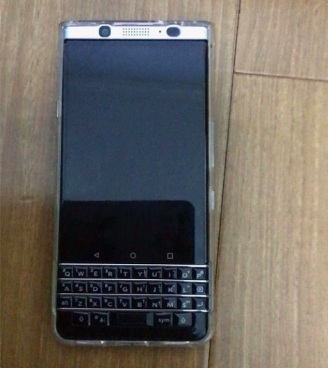 黑莓手机 感兴趣的话点“我想要”和我私聊吧～