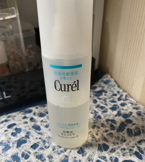 珂润保湿化妆水150ml，还有一半，特价出...
