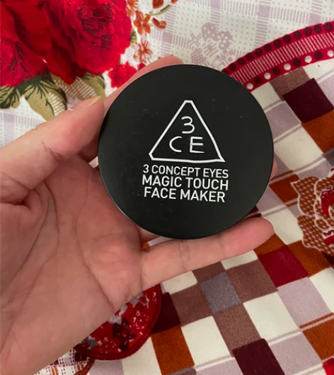 3ce双色修容高光 用了三次吧 壳丢了，看...