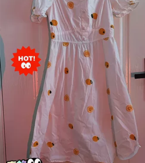 白色连衣裙L码，适合夏季穿，棉质面料，大学...