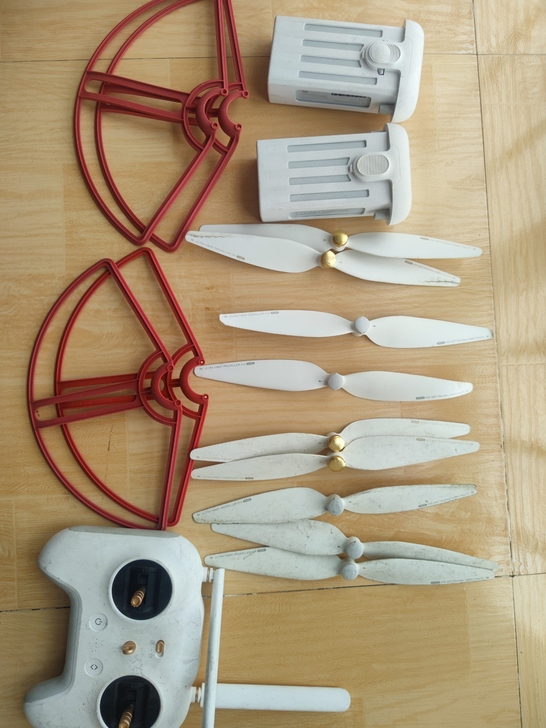 小米4k无人机，买回来就一直闲置，上天的次...