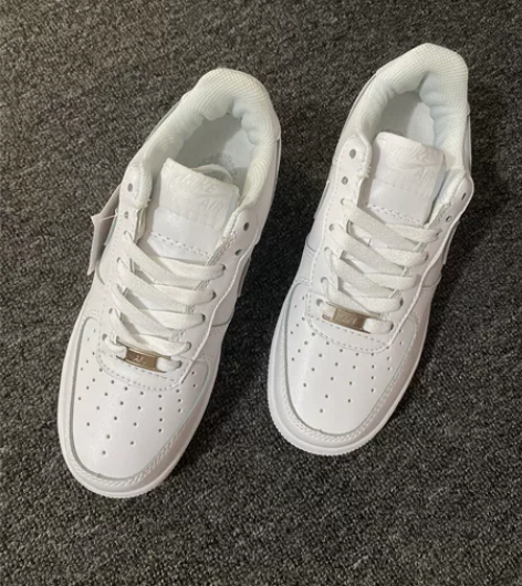 【耐克】男女小白鞋四季款情侣板鞋新款跑步休...