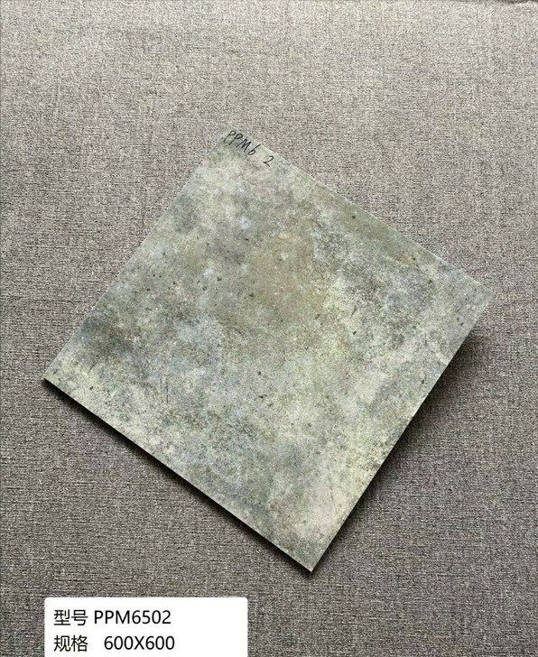 因为素色 所以出色