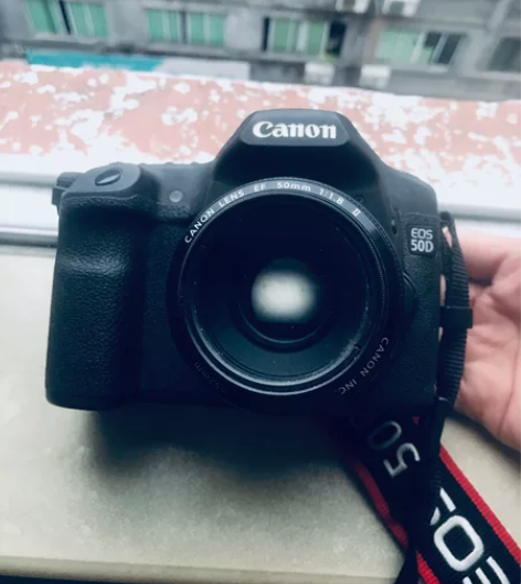 出售佳能50d单反相机 带佳能EF 50m...