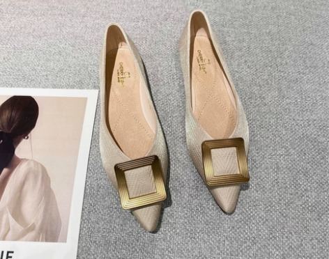 尖头浅口中空平底夏季单鞋女方扣显瘦气质软底...