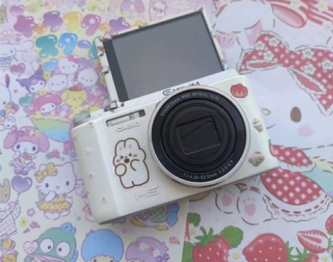 卡西欧zr1000 奶白色 相机有缺肉，用...