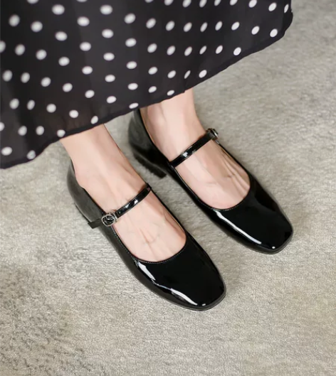 半曲漆皮赫本鞋女新款平底玛丽珍鞋女一字扣方...