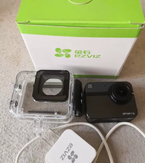 萤石户外运动直播相机，高质量，防水，信号强...