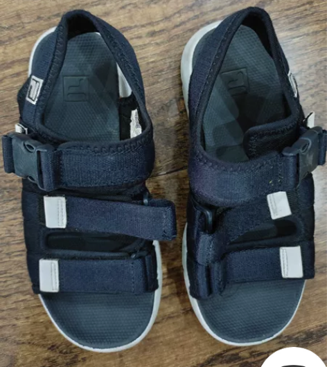 斐乐34码凉鞋 购于专柜 不议价不退换 感...