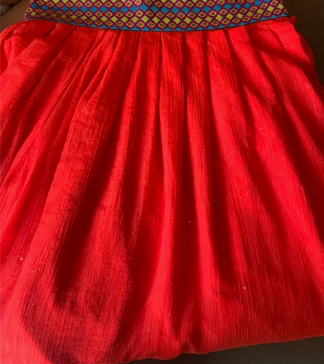 五五年原创汉服，试穿了一下，不适合自己型号...