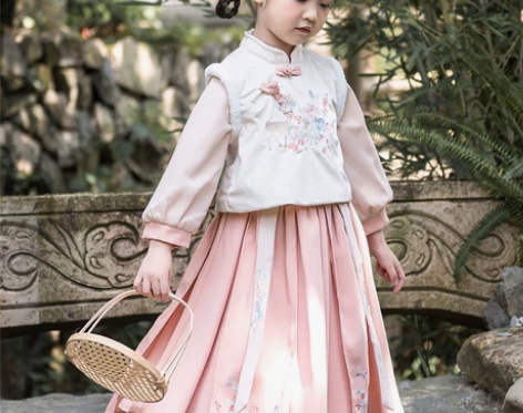 高端女童汉服国风儿童超仙冬季