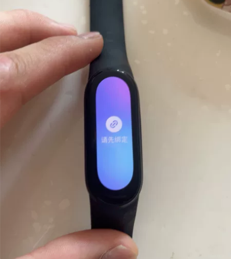 小米手环6普通版，换苹果了出掉 二一年底买...