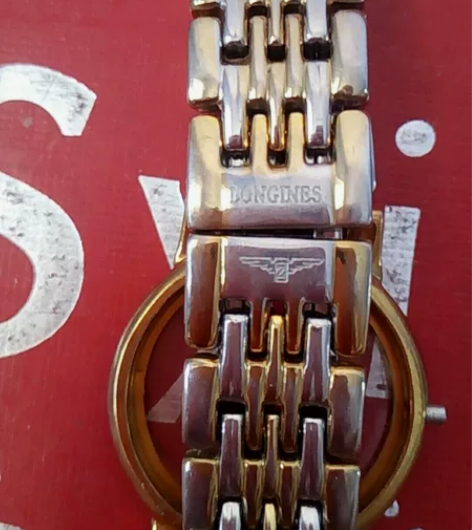 手表链全新，单出包邮。浪表链是二手的表镜在...