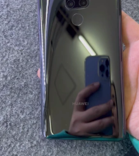 华为 mate20 6+64G 麒麟980...