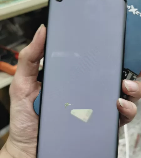 华为mate40 原换面瑕疵屏 摄像头小漏...