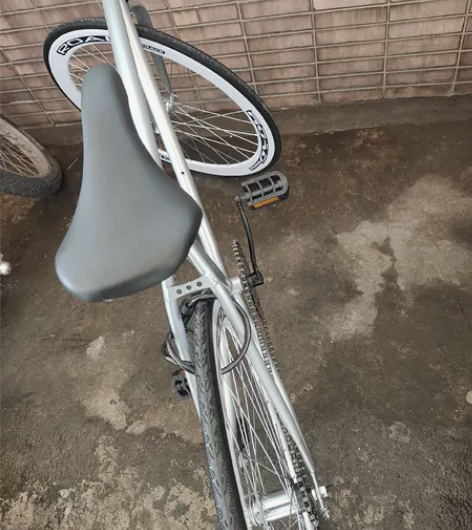 99新死飞，6月初入手 不怎么骑26寸60...