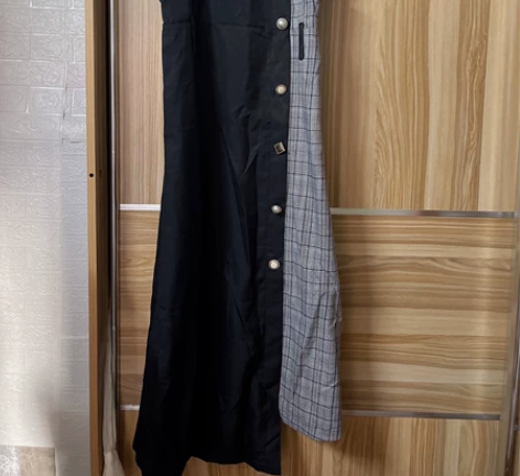 背带裙，也可单穿，满60包邮 感兴趣的话点...