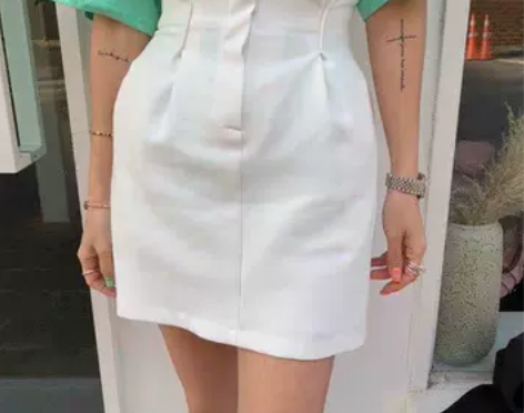 ?韩国东大门女装正品 高腰收腰褶皱半身裙短...