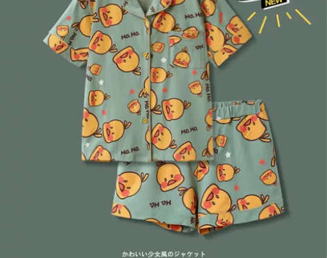 【全新】日系小黄鸭睡衣！春夏可外穿家居服！...