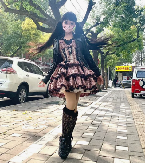 星未眠家美狄亚之吻jsk，外景一次已洗净，...