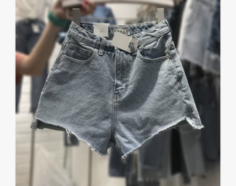 港味复古chic破洞不规则牛仔短裤女夏高腰...