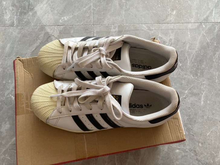 阿迪达斯 ADIDAS38.5码 三叶草系...