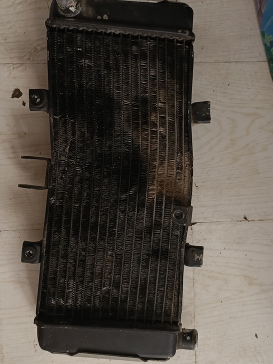 盗匪250水箱