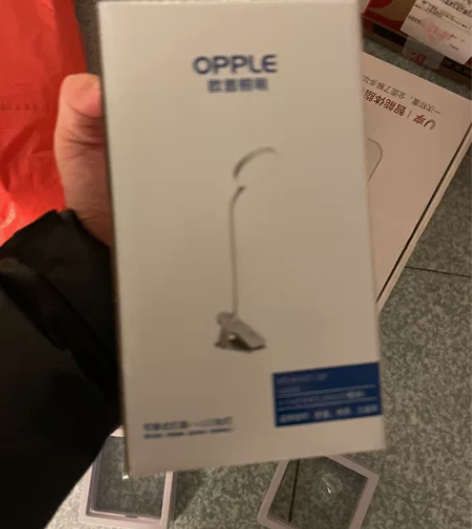 欧普台灯,床灯,夹子灯。全新,22包邮,有...