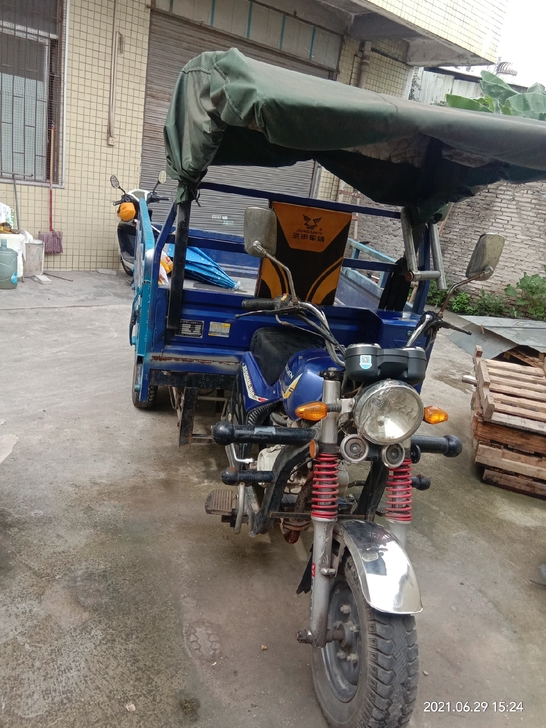 宗申牌机动三轮车