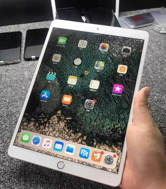 自用ipad 2019款 128g 10....