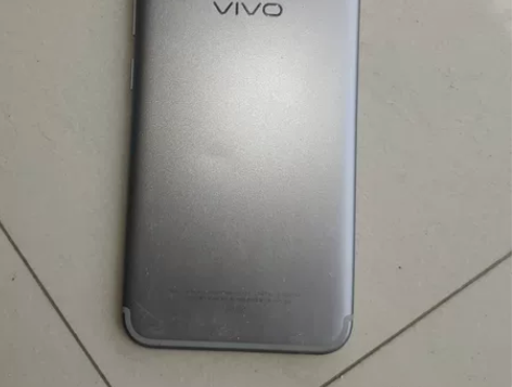 Vivo  x9i，和vivox9配置一样...