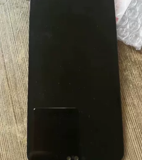 换下来的荣耀8x问题原装屏，内外屏都没碎，...
