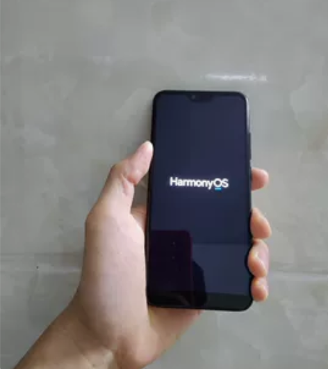 闲置荣耀10  6+128G手机一台，一直...