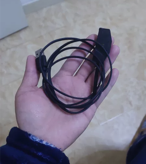 黑鲨3S磁吸充电线，小米官网原装，玩游戏不...