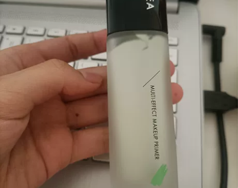 滋色隔离(绿色) 余量如图,仅试色 闲置出...