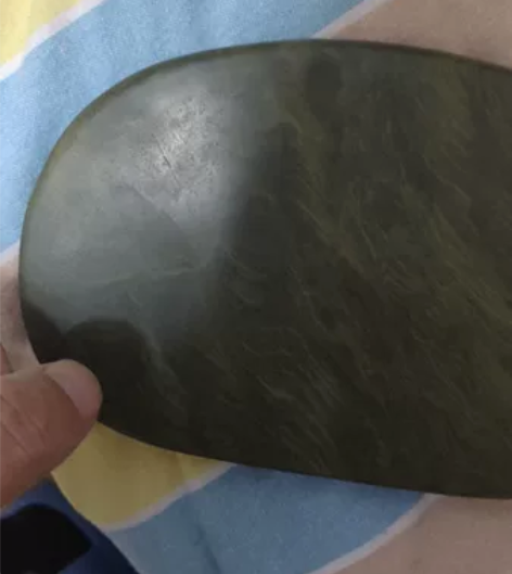 自用的砚台，端砚，斧柯东的绿端，一直在使用...