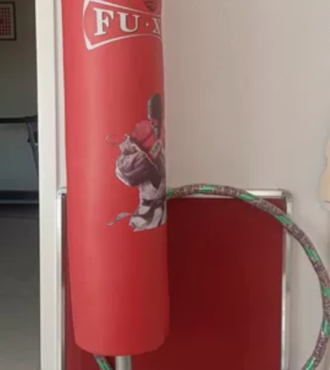 拳击沙袋，自用，八新！175cm左右 99...