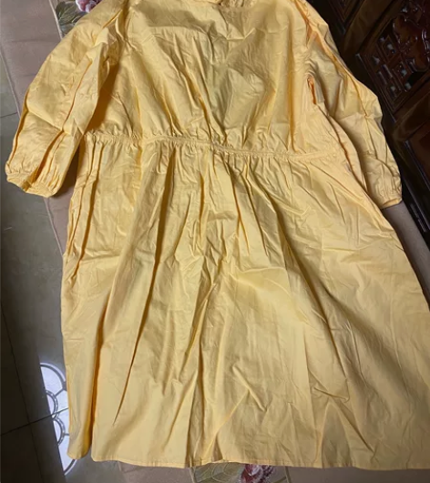 宽松短裙 没穿过吊牌还在 很舒服的面料 主...