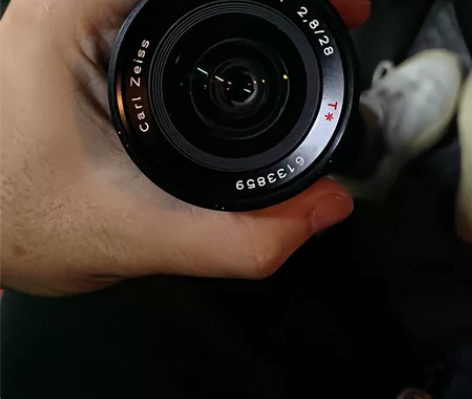 蔡司28 2.8镜头 cy口 送e口转接环...