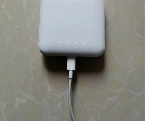 【公司活动送礼】大容量充电宝20000毫安...