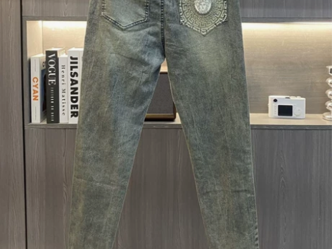 秋冬新款刺绣美杜莎人像牛仔裤男网红同款修身...