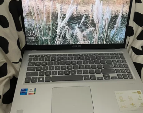 华硕（ASUS）VivoBook15，51...