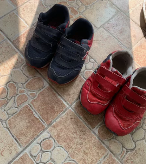 新百伦,小了,正, 感兴趣的话点“我想要”...