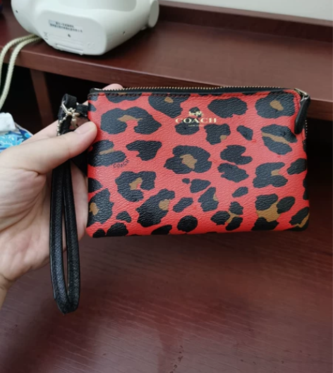 COACH 蔻驰  女士 豹纹 多功能 钱...